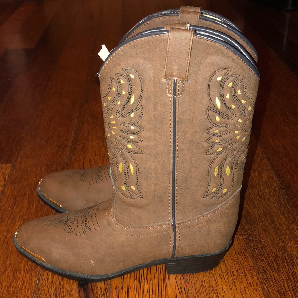 Cody James boots from Boot Barn.